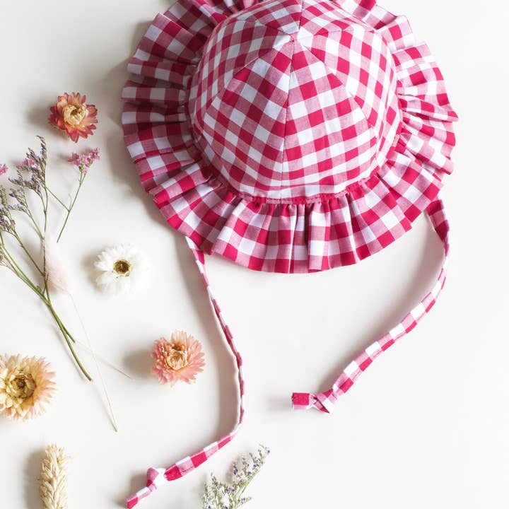 Milk Teeth Clothing - Wholesale Zonnehoed - Kinderen - Zonneklep met ruches voor baby's en peuters1