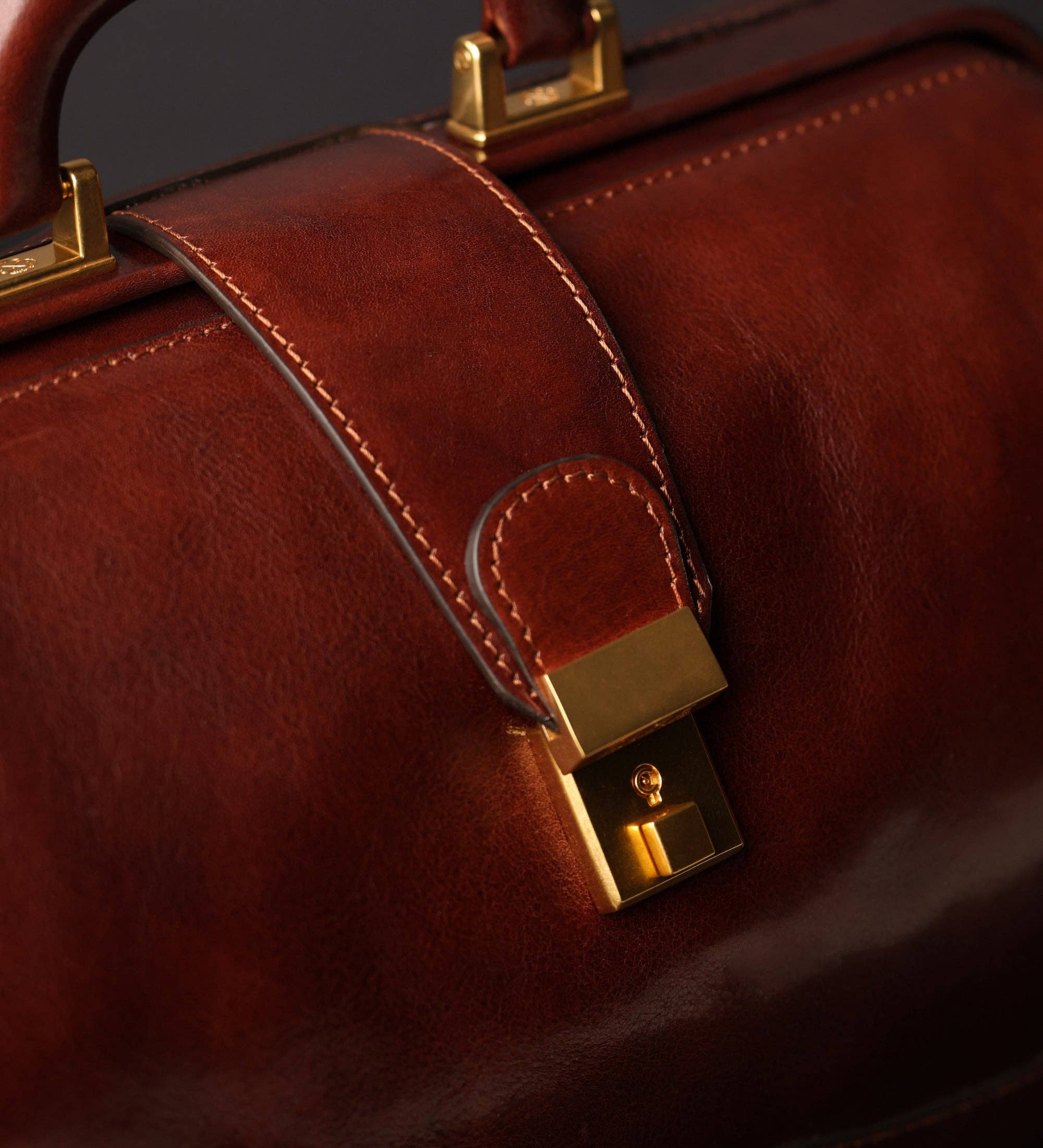 Time Resistance - Vendita all'ingrosso Valigetta - Donna - Borsa da medico in pelle piccola - David Copperfield22