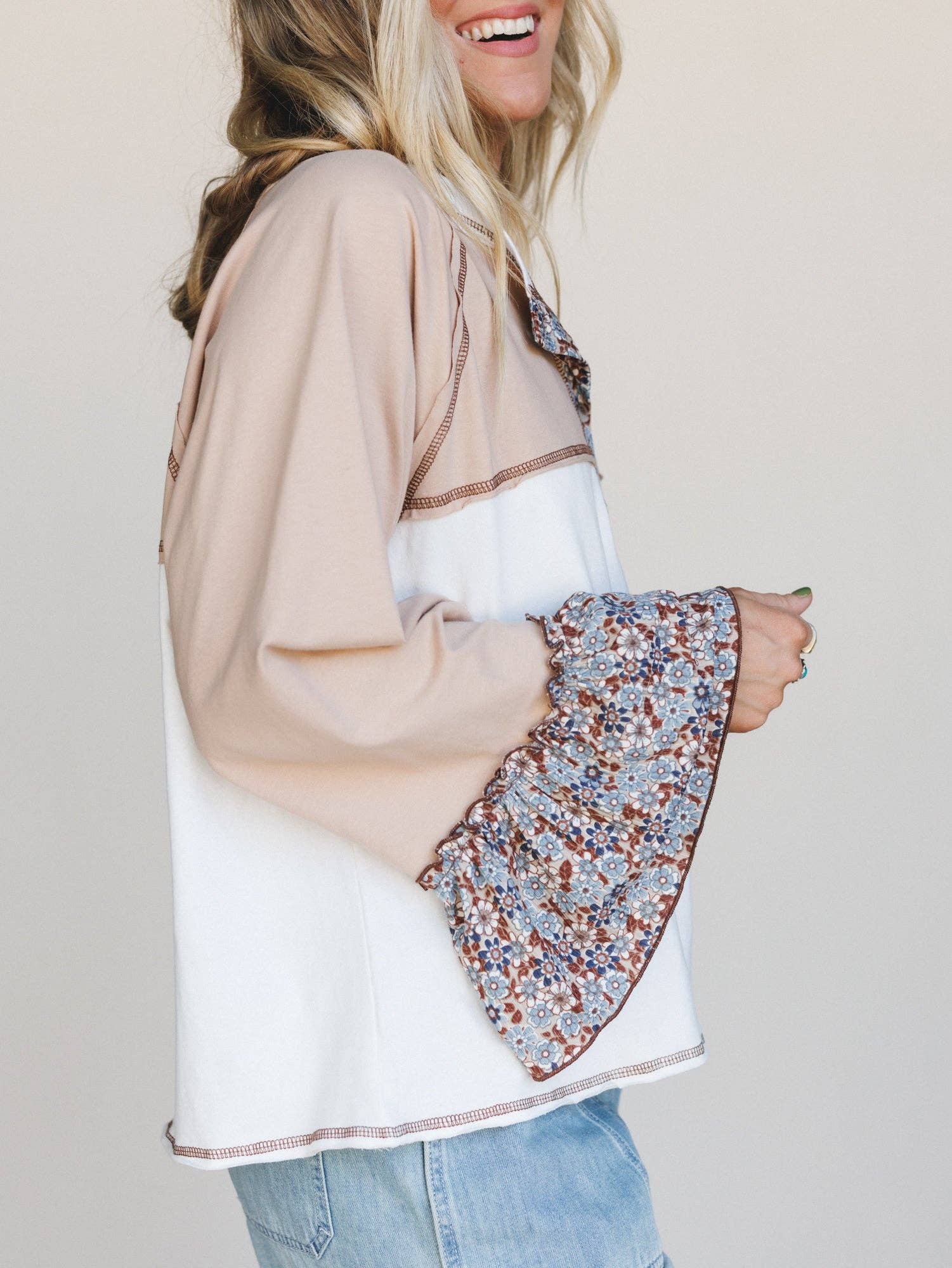 Taupe Haut Honey Bloom - Taupe Blanc Cassé en vente sur Faire2