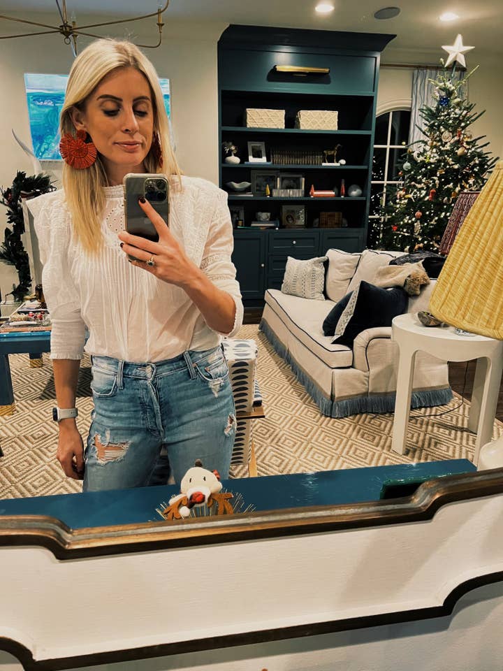 THE RAFFIA FAN for wholesale by Modafleur