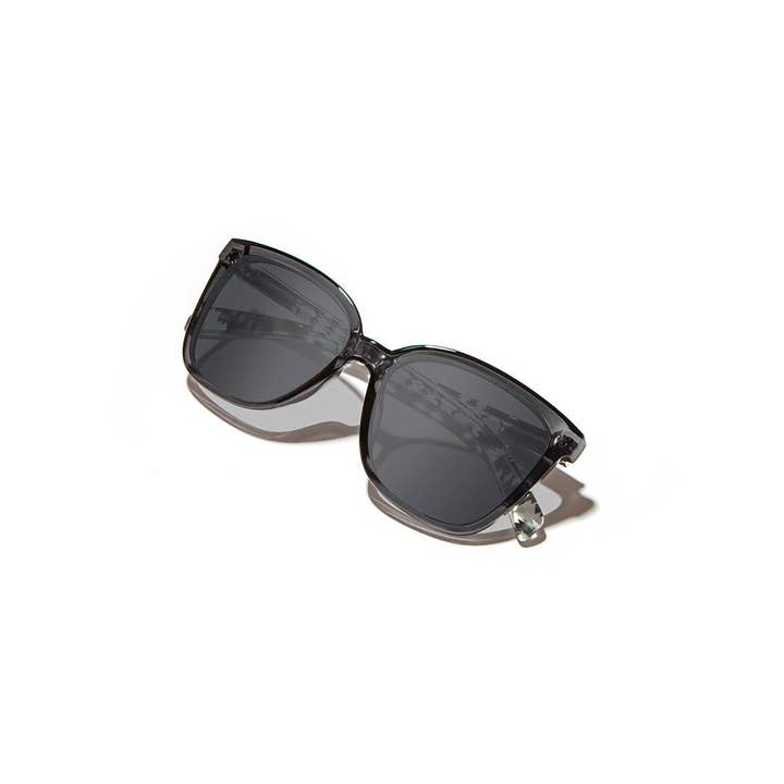 Pendleton Eyewear - Wholesale Zonnebril - Dames - Pendleton zonnebril - Rylan: Grey Crystal/Papago3