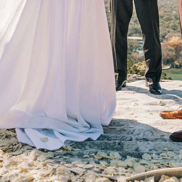 Flyboy Naturals Rose Petals - Wholesale Dried/pressed flowers - Bridal White/Ivory Freeze-Dried Rose Petals 30 Cups USA13