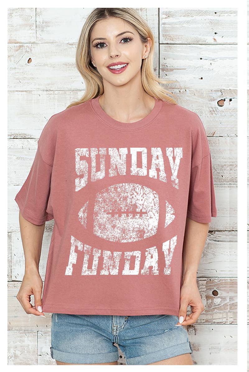 2&moon – wholesale Screen printed t-shirt – Women′s – Sunday Funday Football Graphic Crop Tee 0