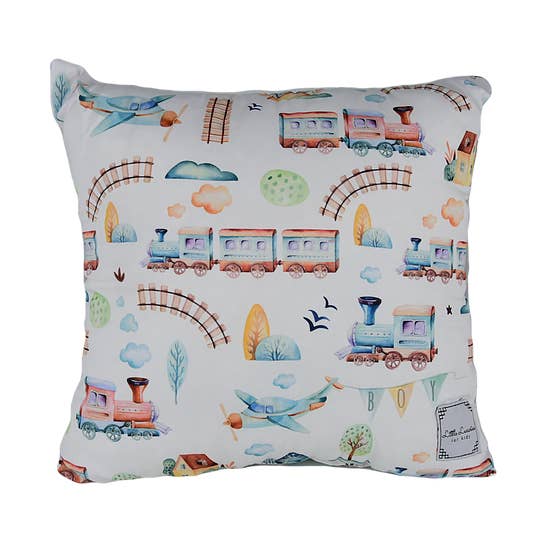 Coussin décoratif carré - My Wagon Train pour la vente par LITTLELUXURIES FOR KIDS