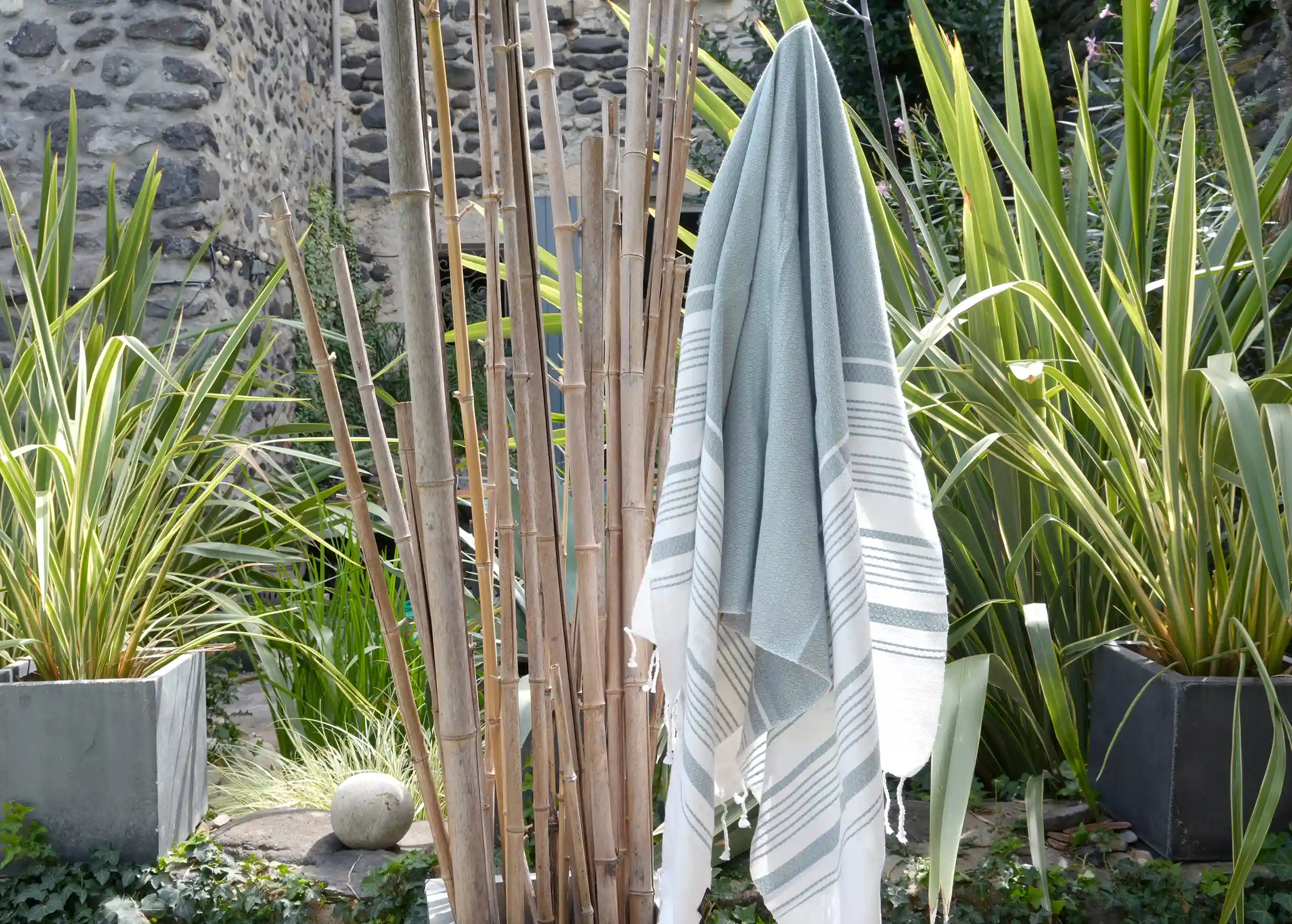 Karawan Authentic - Wholesale Badhanddoek - Organische katoenen fouta - zandkleur - wit & mirage4