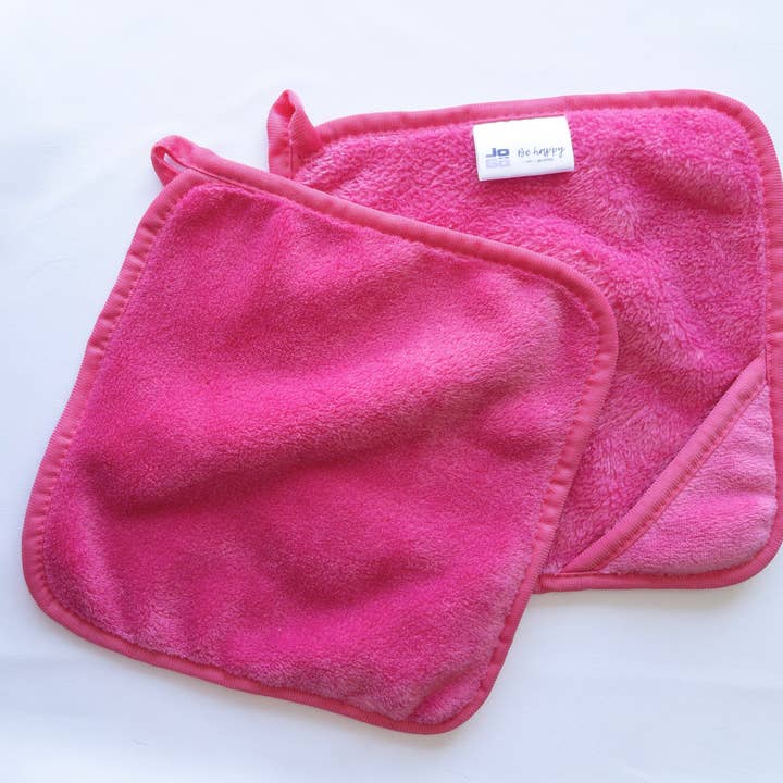 Pink Jo On the Go Makeup Remover Cloth for wholesale by JoOnTheGo
