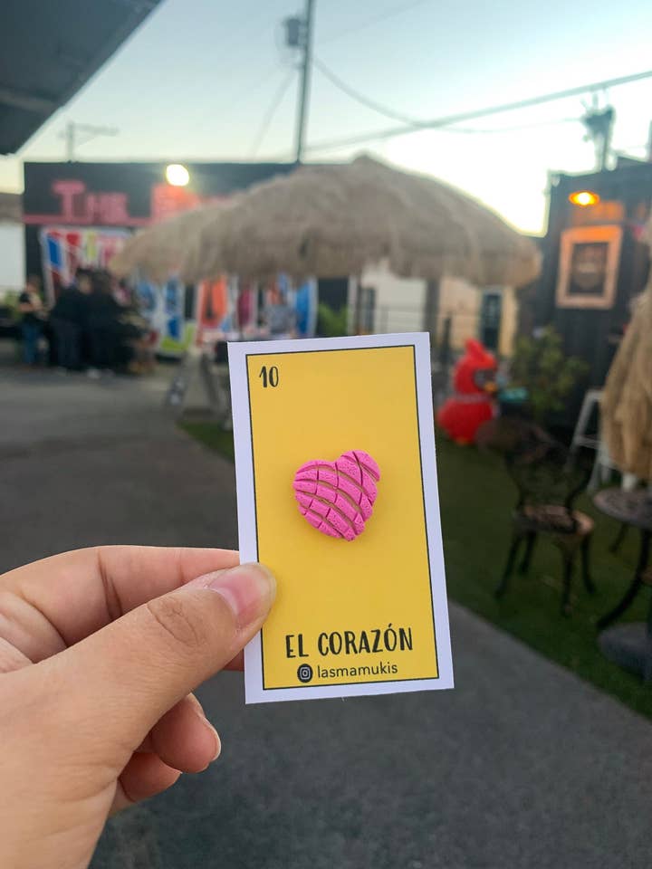 Pink Heart-Shaped Concha Pin for wholesale by Las Mamukis