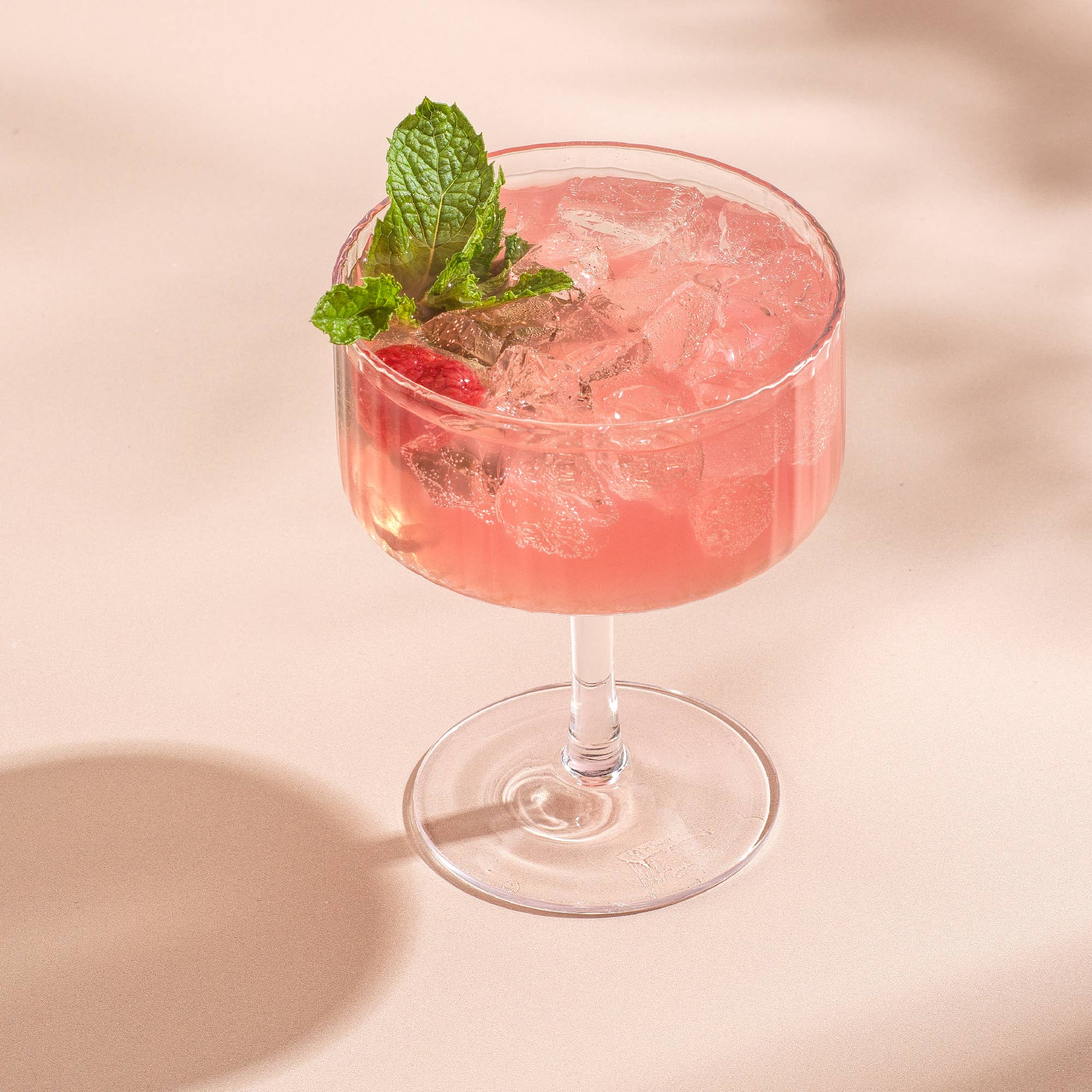 JoyJolt - Wholesale Cocktail/Liquor Glass - JoyJolt Elle Fluted Cylinder Martini Coupe Glass - Set of 22