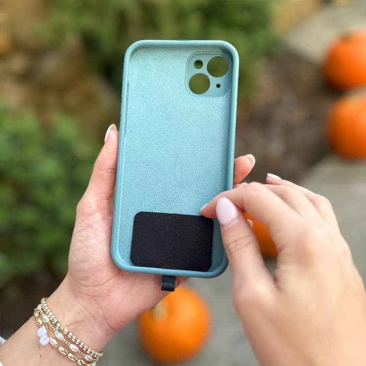 Save The Girls - Wholesale Phonecase Strap - Clip & Go Ice Chain with Pouch9