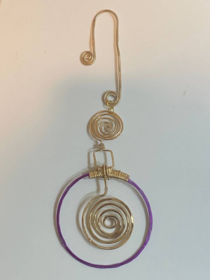 Draaiende kerstbalornamenten voor wholesale door Angela Catirina Jones