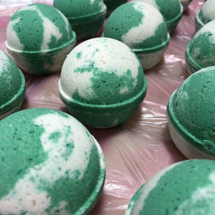 Kringleberry for wholesale by Made Natural