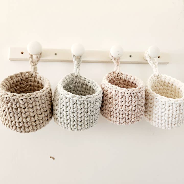 Naturalmarjory – Großhandel Korb – Hängender Aufbewahrungskorb aus Häkelarbeit1