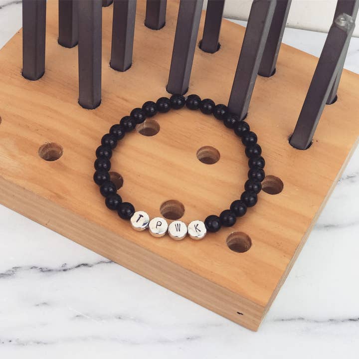 Black Tied – wholesale Pärlarmband – Harry Styles TPWK Behandla människor med vänlighet pärlarmband2