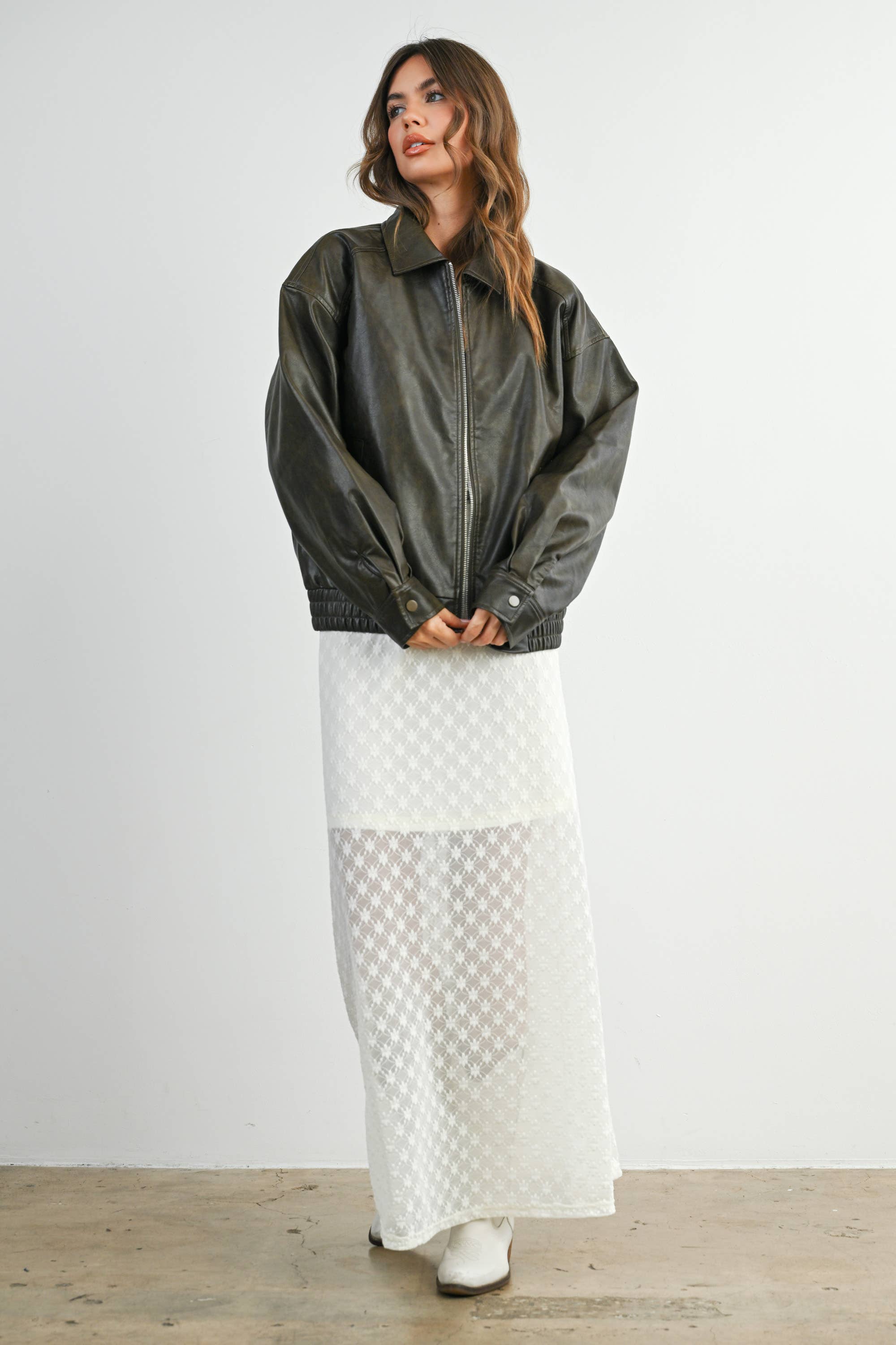 BUTTERMELON - Wholesale Jacket - Women's - Collared Zip-Front Leather Jacket - BMJ79684