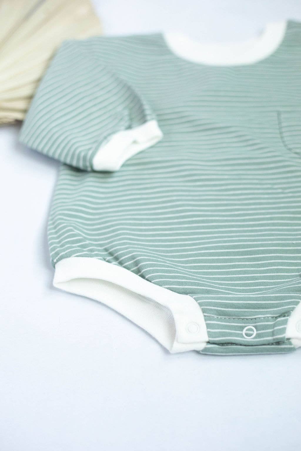 Little Organic Co - Wholesale Bodysuit (Non-Footed) - Baby - Oversized Bubble Romper4