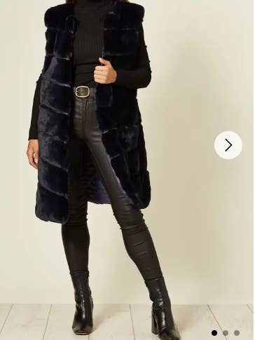 CY FASHION. LONDON – wholesale Outerwear Vest - Women’s – Plus Size Faux Fur Long Gilet in Navy blue