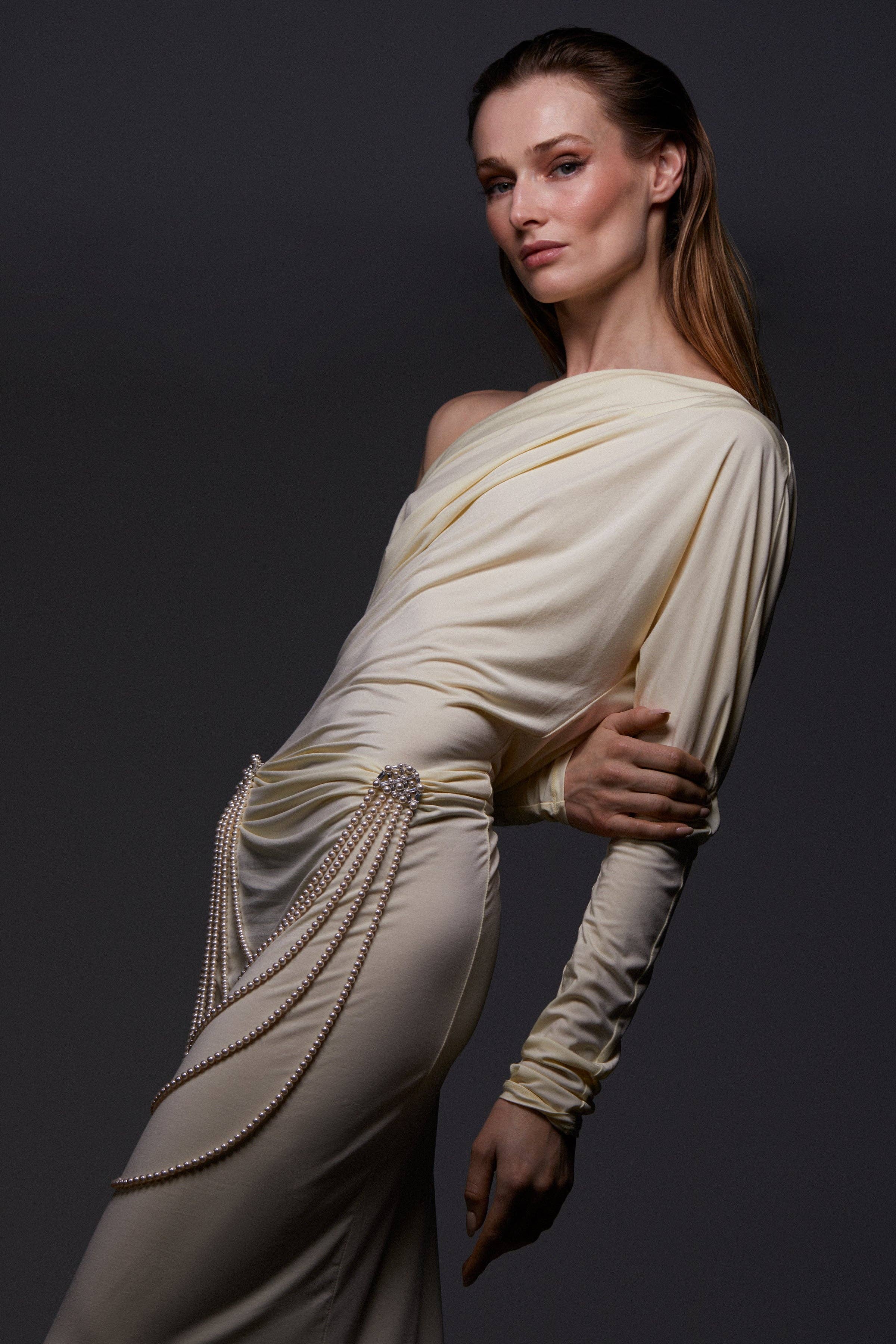 NADRI – alfinete de lapela por atacado – BROCHE DUPLO DE FIOS DE PÉROLAS INGRID3