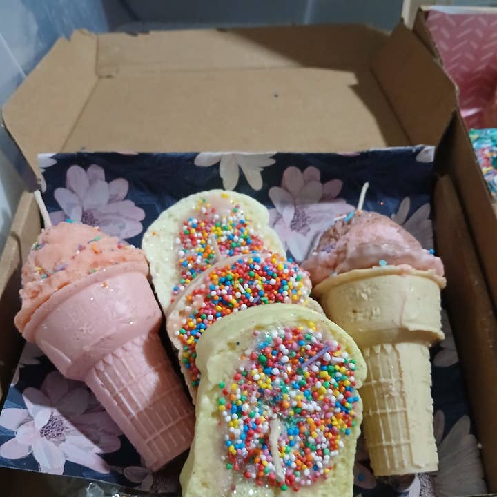 Gemini Sun store - Wholesale Novelty candle - Icecream cone scoop candle, dessert candle, life size1