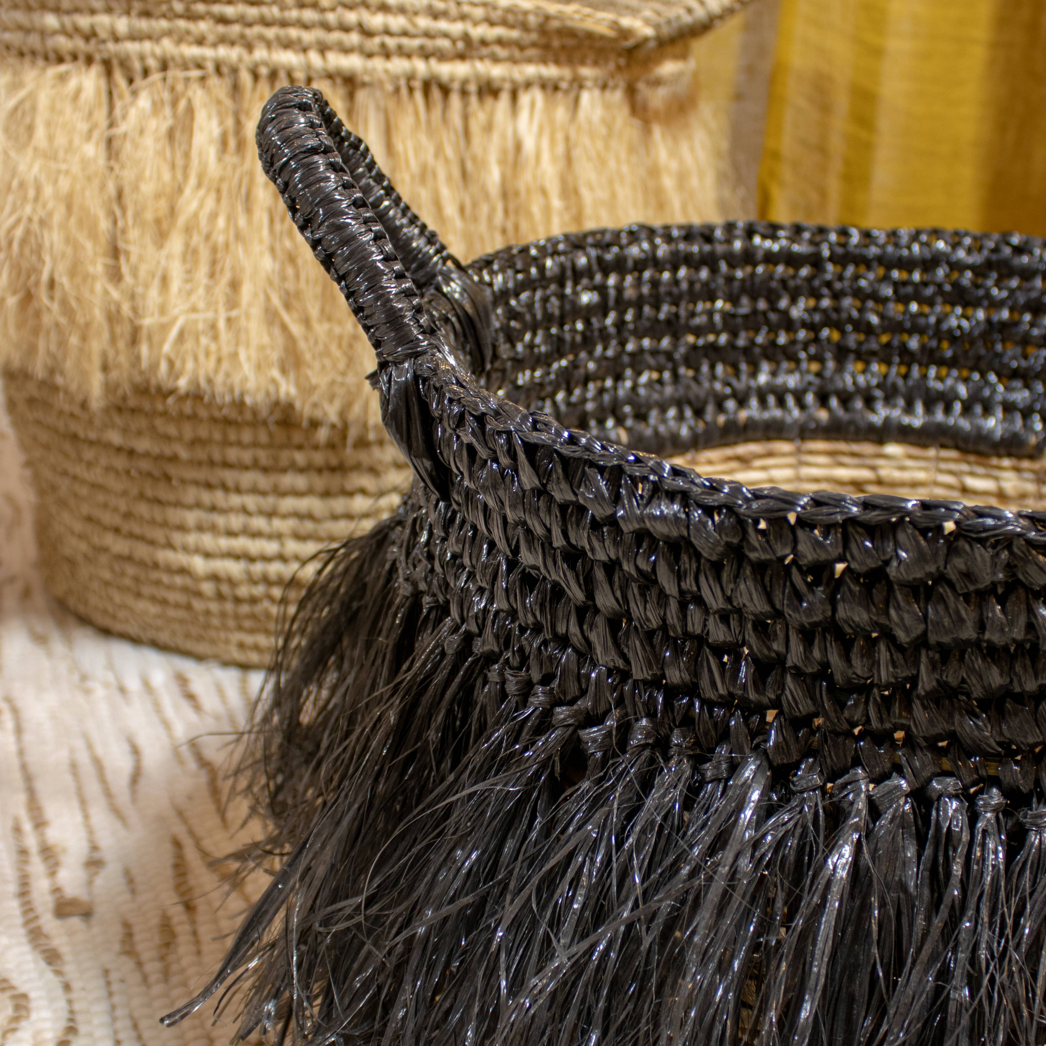 Now's Home - Wholesale Basket - NATURAL ABACA BASKET WITH BLACK FRINGES SMALL DIAM 30CM4