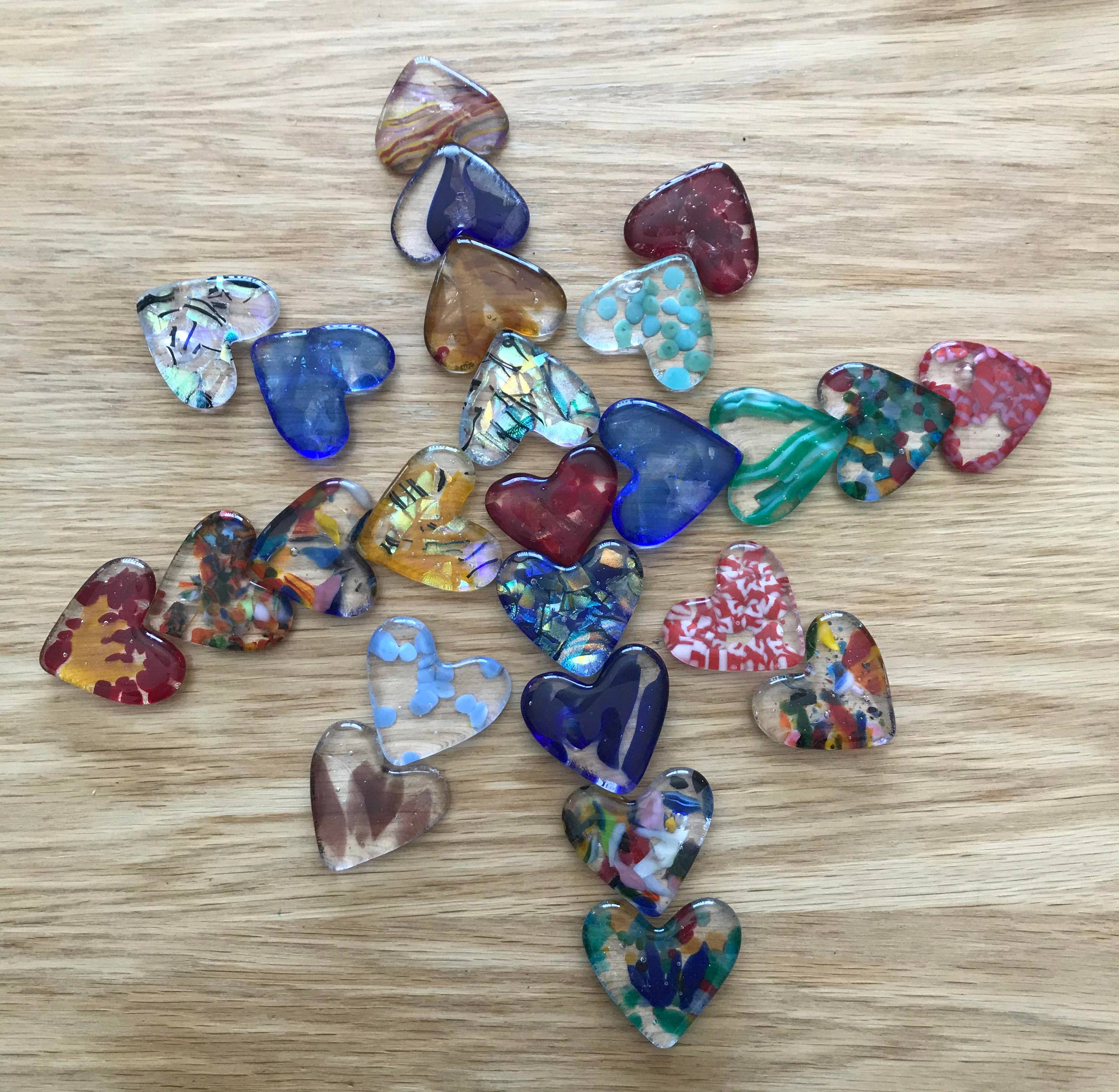 Foster's Beauties - Wholesale Keepsake Coin/Token - Kilnformed Glass Pocket Hearts2