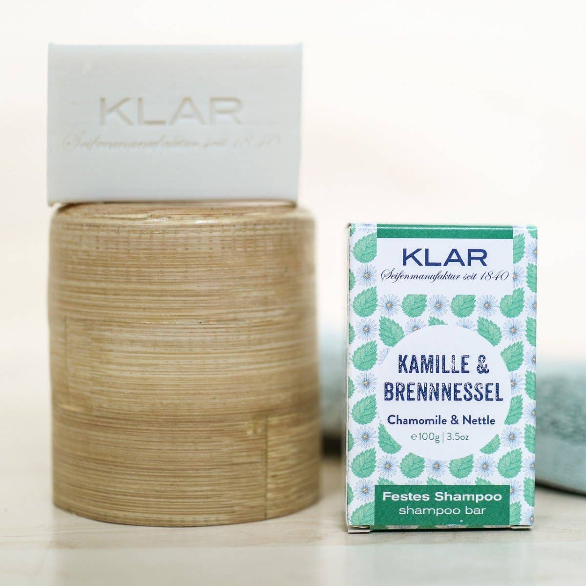 Klar Seifen – wholesale Schampopuck/Schampo i fast form – Shampoo Bar kamomill & nässlor för envis hår, 3,5 oz3