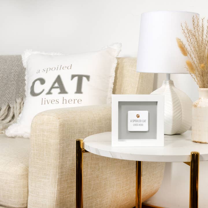 Pavilion – wholesale Plaque – A Spoiled Cat - 4.75" Plaque2