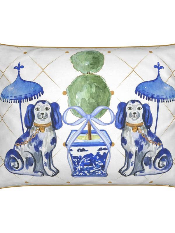 Coussin Chinoiserie Staffordshire pour la vente par Holly Doss Home