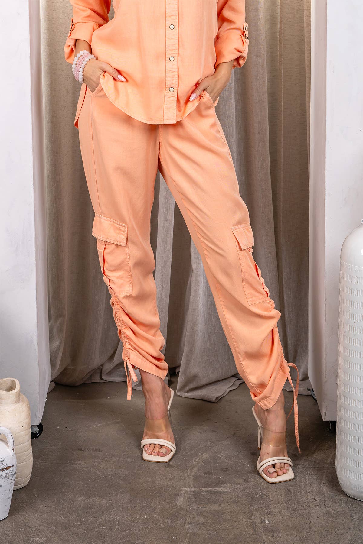 Paparazzi - Vendita all'ingrosso Pantalone - Donna - Pantaloni Cargo con Coulisse in Tencel Slub 4209-CAP11