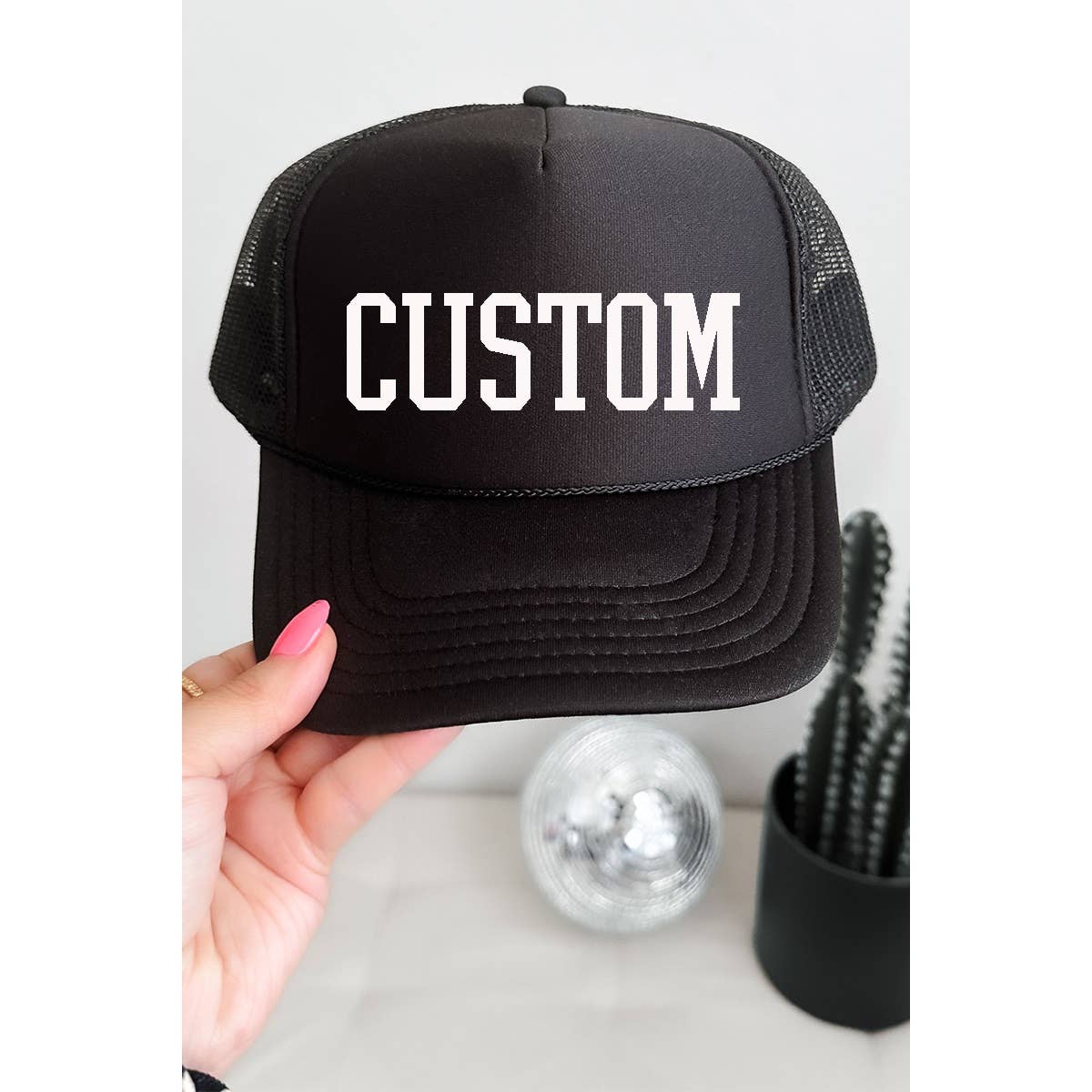 Illustrated Society - Vendita all'ingrosso Cappellino da camionista - Donna - BERRETTO TRUCKER DAL DESIGN PERSONALIZZATO0