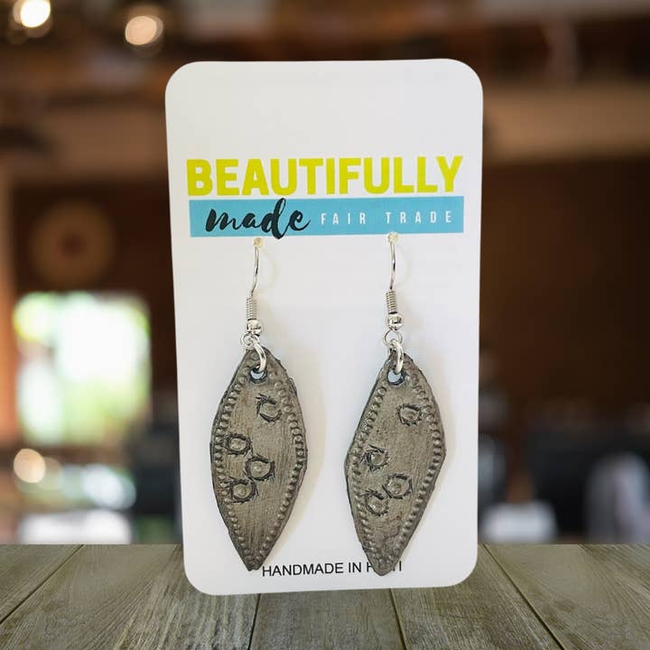 Haiti | Pendientes para venta al por mayor de Beautifully Made Fair Trade