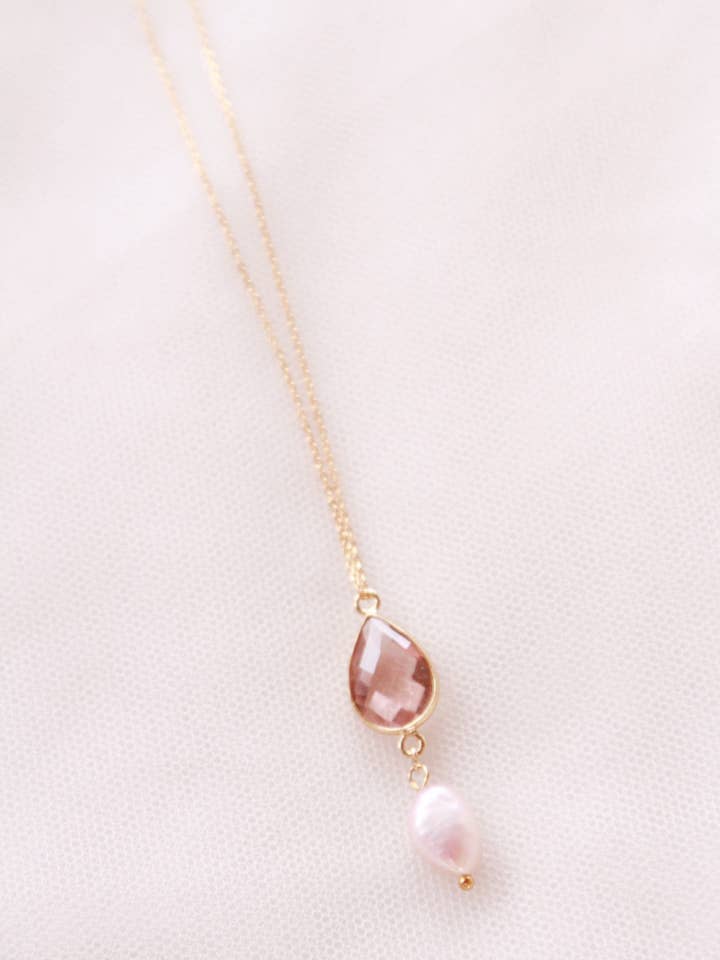 Collier goutte cristal et perle "Sarah" Bijou de mariage pour la vente par Lily in love
