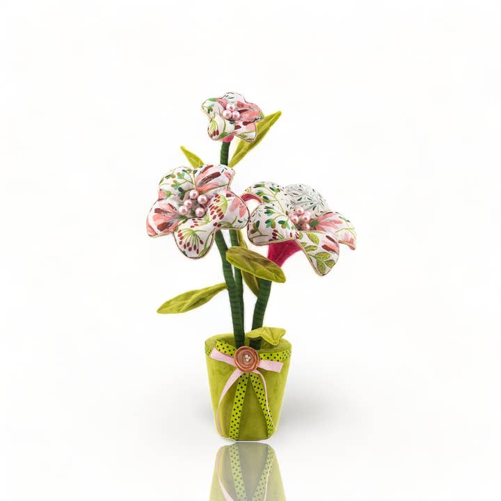 Flowerpot w/Flowers for wholesale by December Diamonds