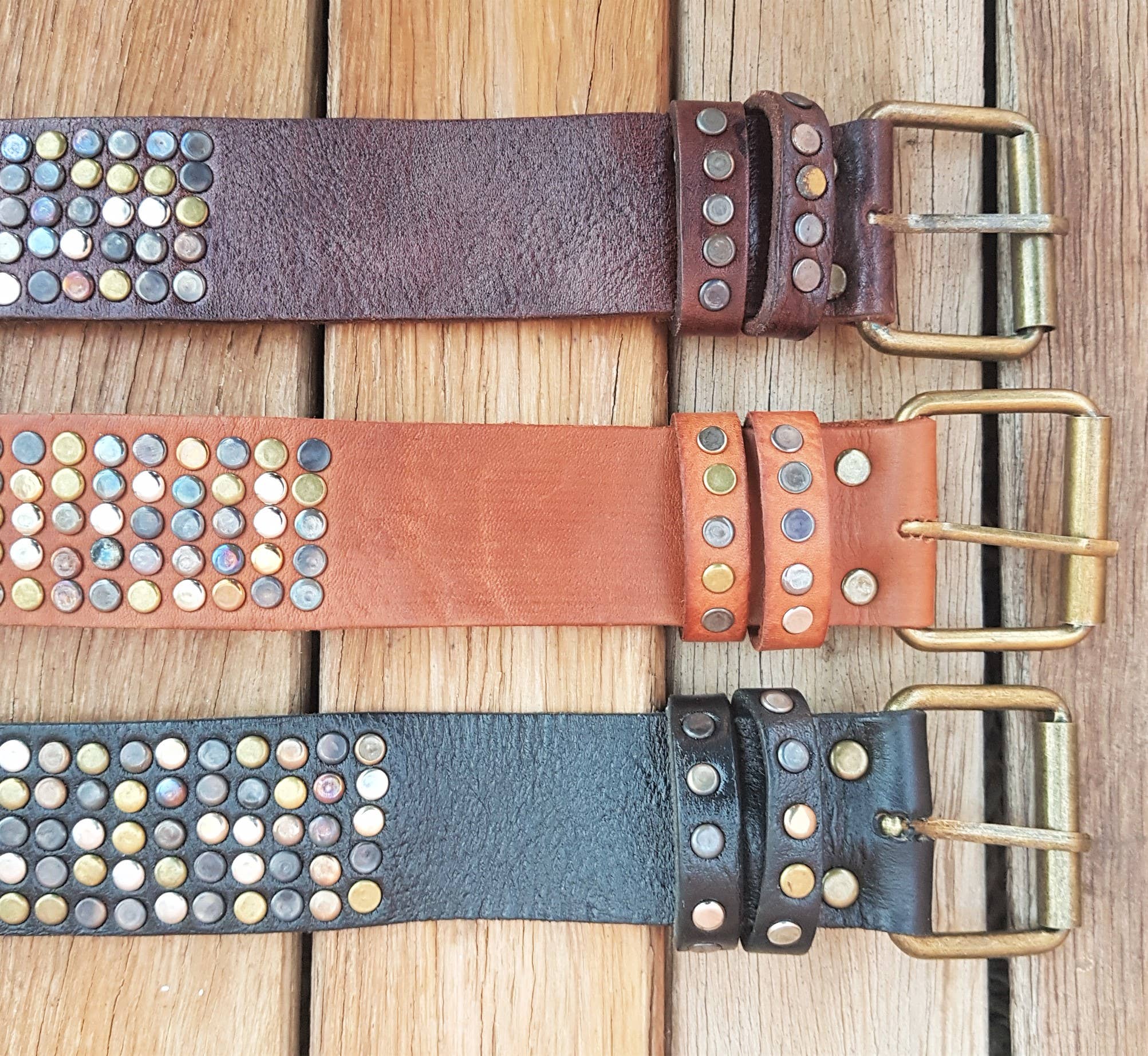 FBandCo – Engroshandel Bælte - Unisex – Bælte, (4 cm) Håndlavet med Nitter i Læder, Messingspænde.3