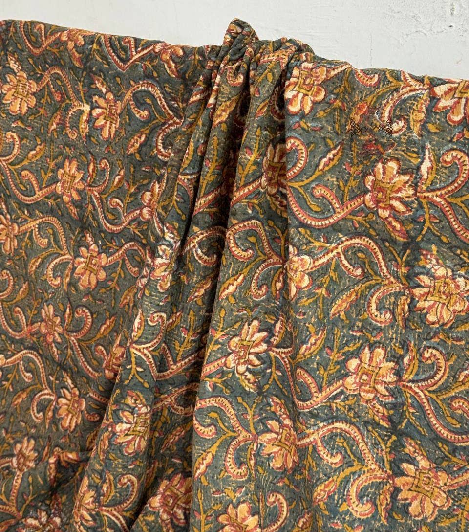 bhavnas boutique – wholesale Quilt – Threads Of Tradition Blanket Vintage Quilt Coverlet Quilt 1