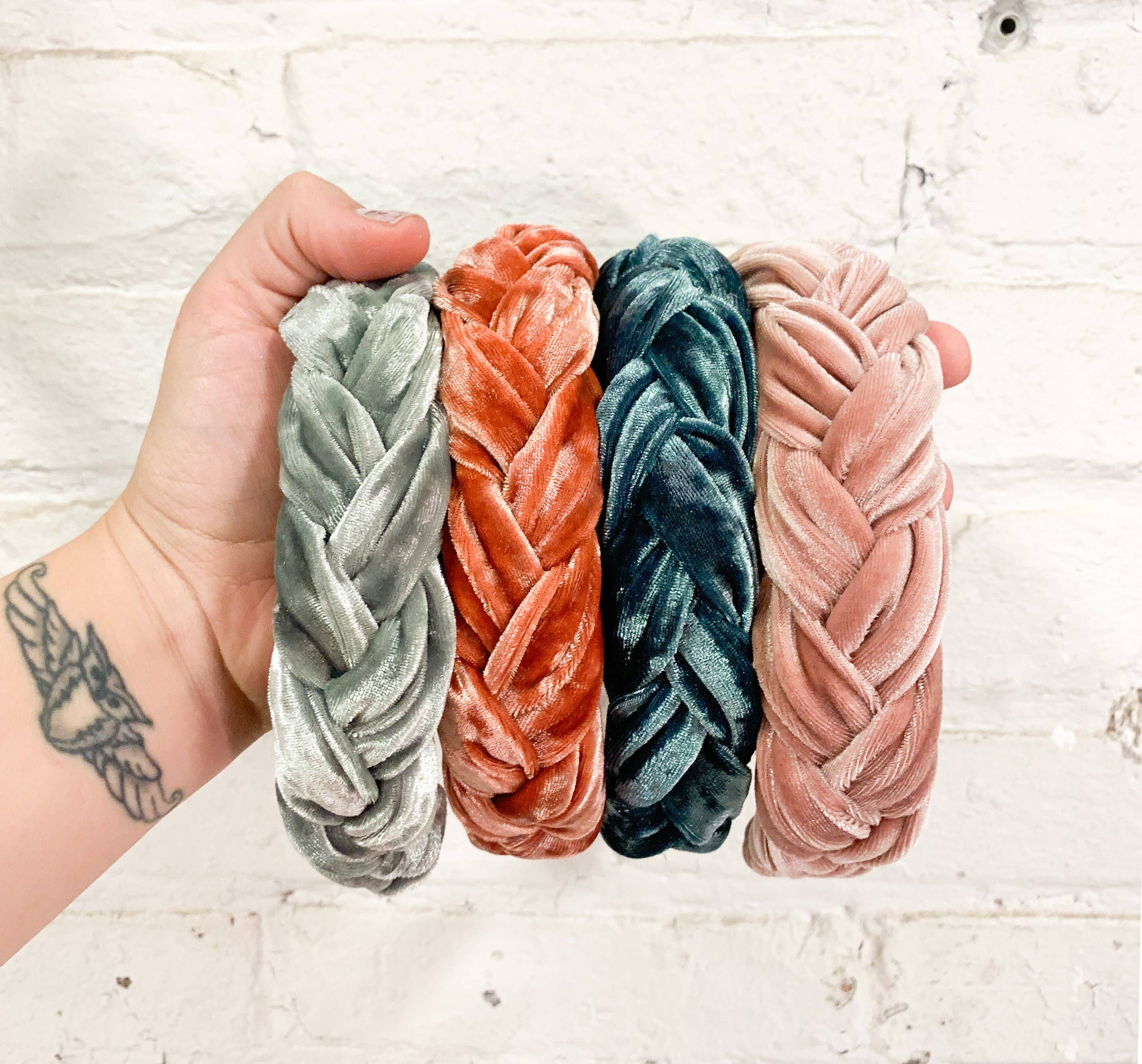 Iris Atelier - Wholesale Haarband - Dames - Gevlochten fluwelen hoofdband - kleinere versie1