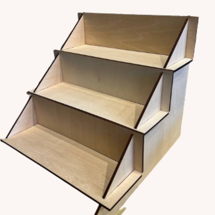 Hang Accessories - Wholesale Charging Dock - Pre-Pack: Wireless Charging Pads with Display2