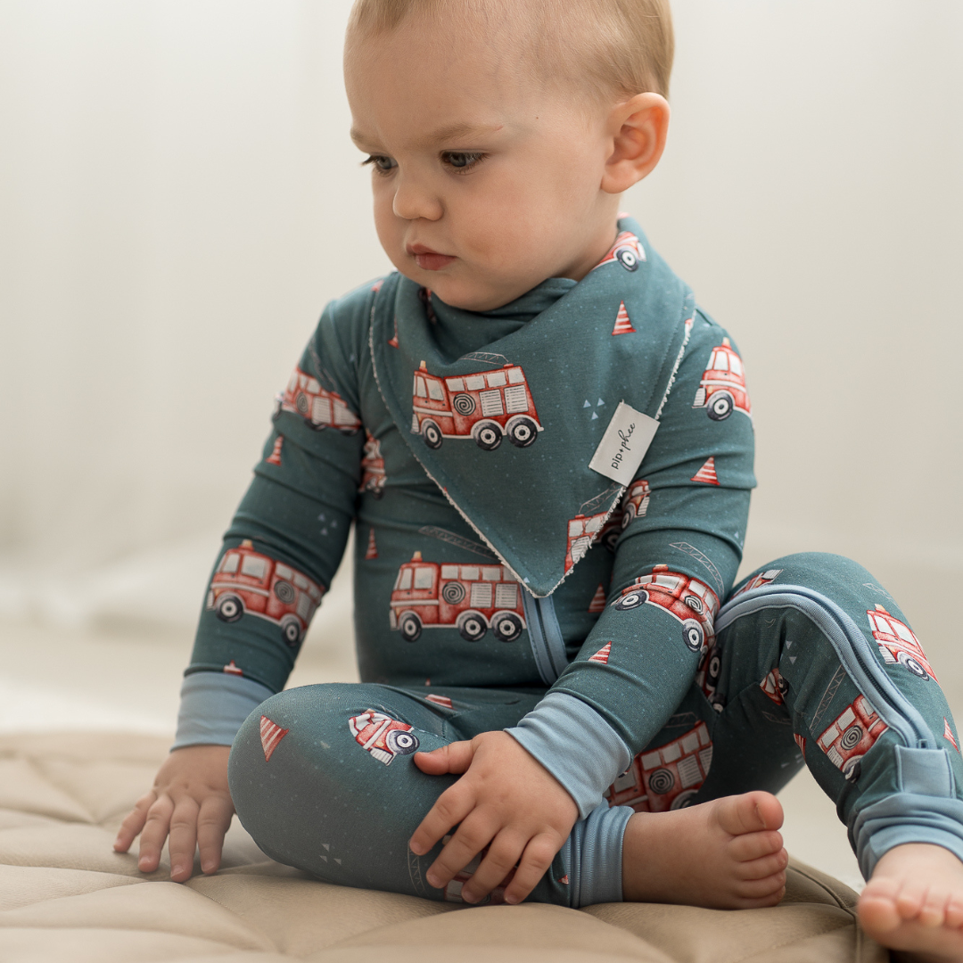 Pip + Phee – wholesale Bandana bib – Bamboo Bandana Bibs | LE Prints23