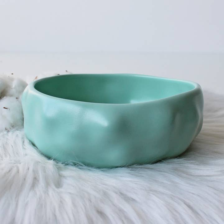 Handgemaakt diep bord Cloud Turquoise 600 ml voor wholesale door Pretty Plate