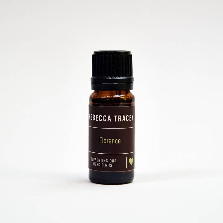 Rebecca Tracey - Vente Huile essentielle - Huile essentielle de Florence - fraîche, exaltante et positive2