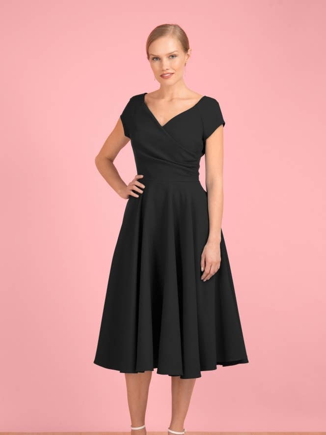 Stundenglas-Schwingkleid für den Großhandel von The Pretty Dress Company