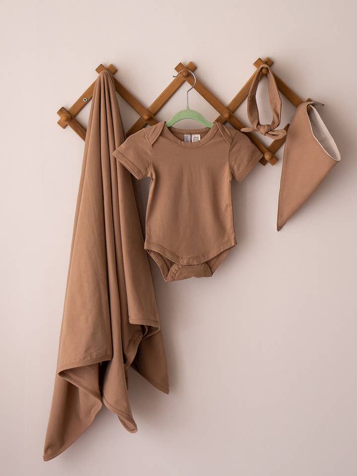 Sweet Frankie Baby - Wholesale Swaddle – Baby - Baby Jersey Stretch Wrap - Maple7