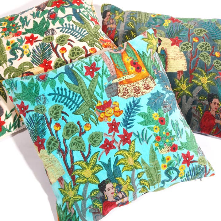 Linen Connections - Wholesale Throw Pillow Cover - Frida Kahlo Velvet Cushion Cover