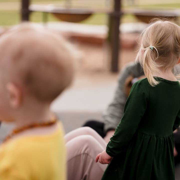 Robe bébé en bambou UPF 50+ Forêt pour la vente par Walababy