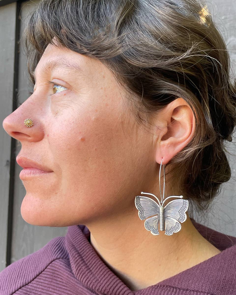 Zig Zag Asian Collection - Vendita all'ingrosso Orecchini pendenti - Orecchino a forma di farfalla1