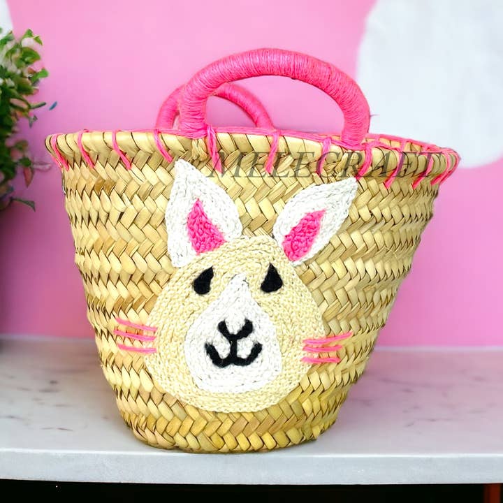 Entrez dans le printemps : charmant panier en paille en forme de lapin de Pâques pour la vente par Melecraft