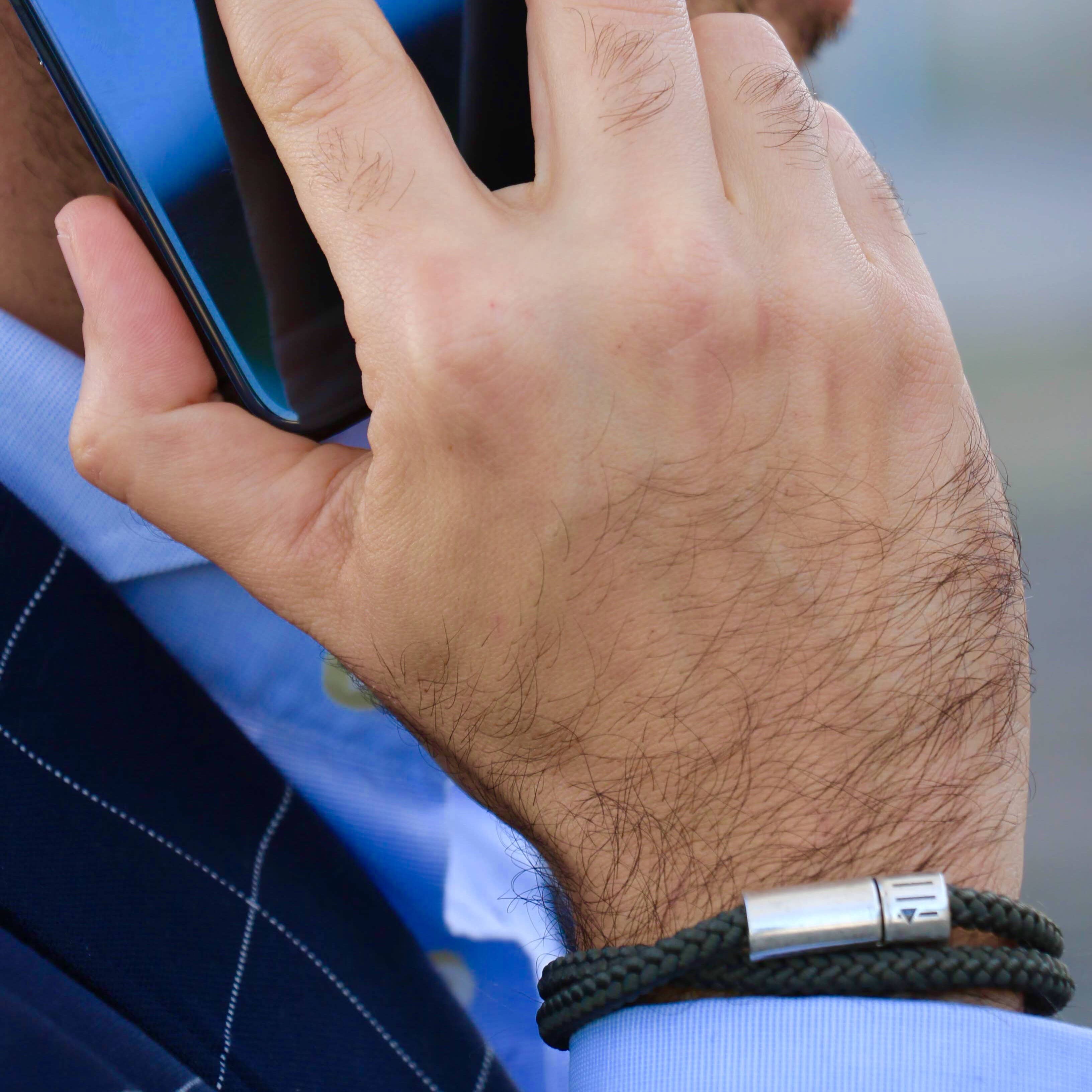 Être - Bracelets & Accessories - Wholesale Jewelry - Men's - Men's Bracelet | Linea duo - vert2