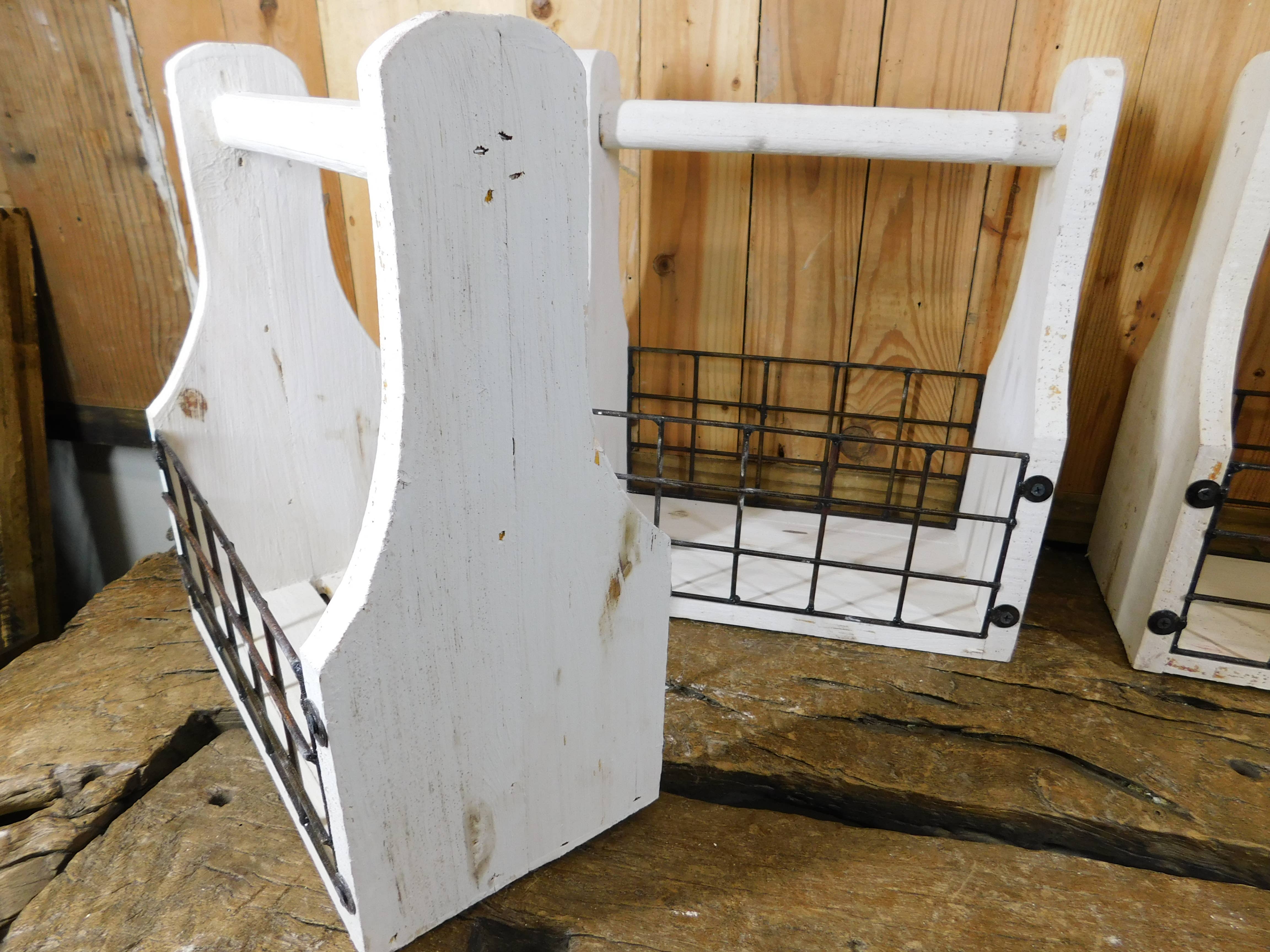 My Amigos Imports - Wholesale Magazine Rack - White Hill Magazine Holder-ER-Tray-WH-7Wx13Lx14H inch-White 5