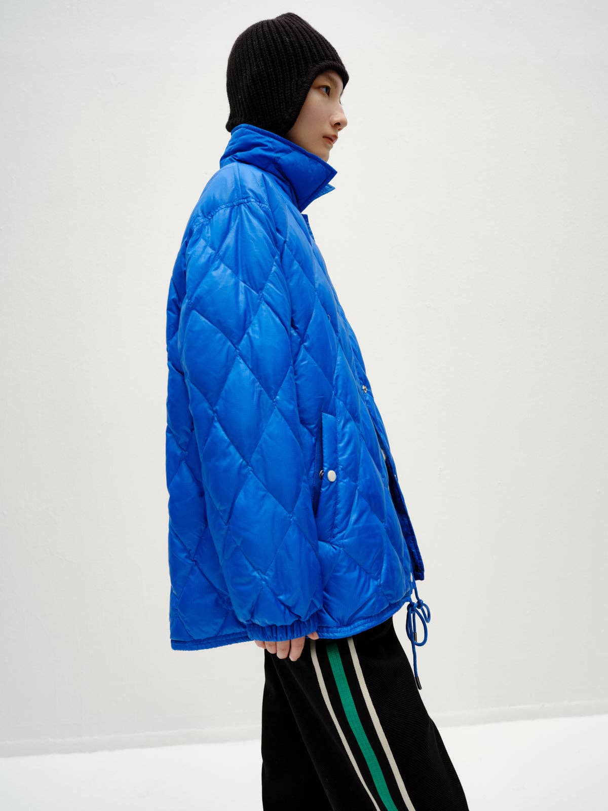 Urlazh - Wholesale Puffer Jacket - Women's - Klein Blue Jacket3