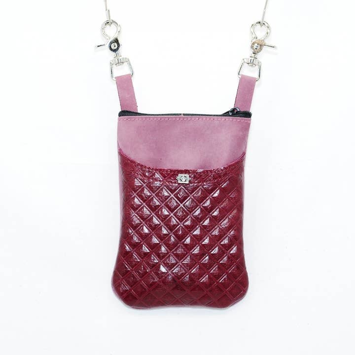 Cell Hip Bag 9.1-20 for wholesale by Hip Bag Company