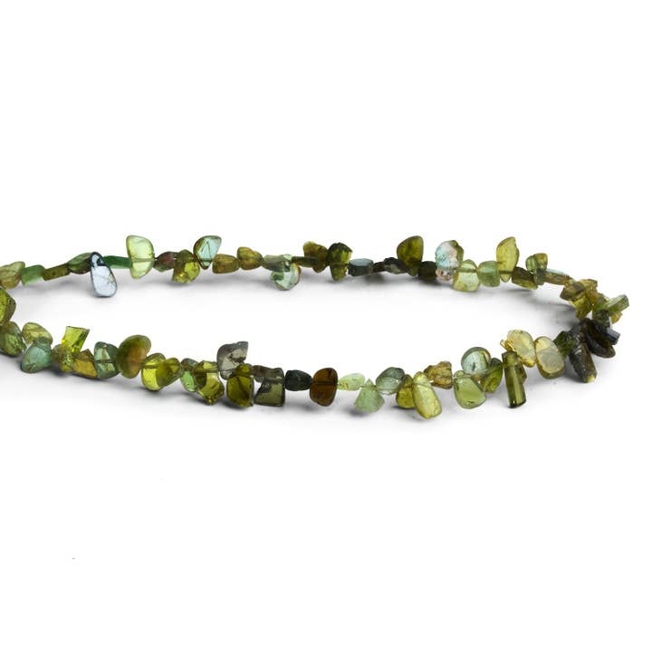 Láminas de turmalina verde 7 x 4 mm, 8 pulgadas, 50 cuentas para venta al por mayor de The Bead Traders